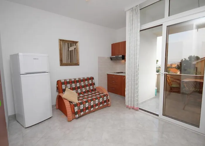5458f Apartment *