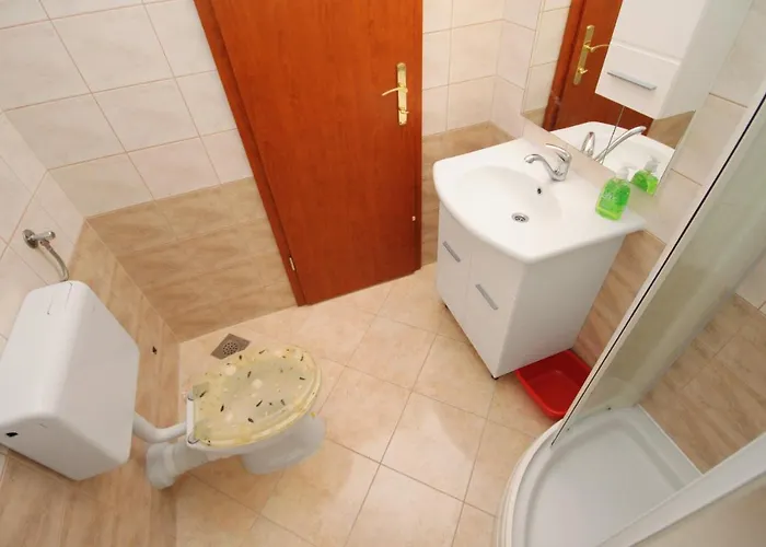 5458f Apartment